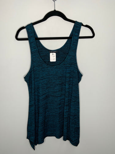 Tank Tops & Camisoles – Curve Appeal Consignment