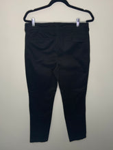 Load image into Gallery viewer, Skinny Black Denim Pants
